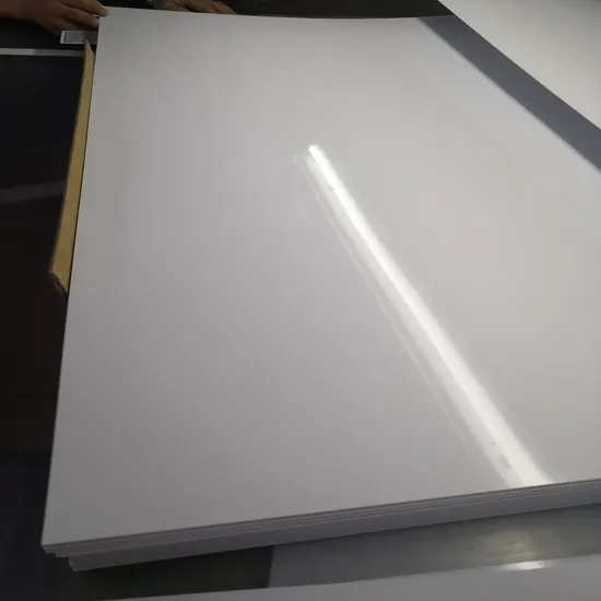 Low Flammability and Good for Foiling Easy Workability White Matt PVC Rigid Plastic Sheet